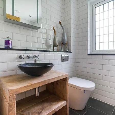 Fellside * Windermere