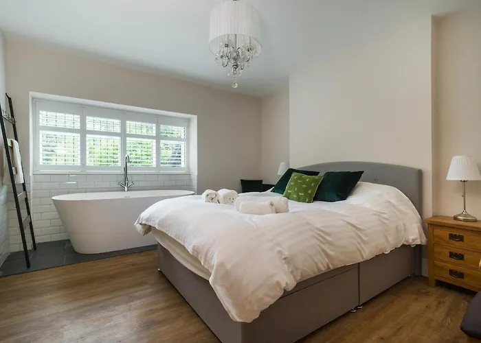 Fellside * Windermere